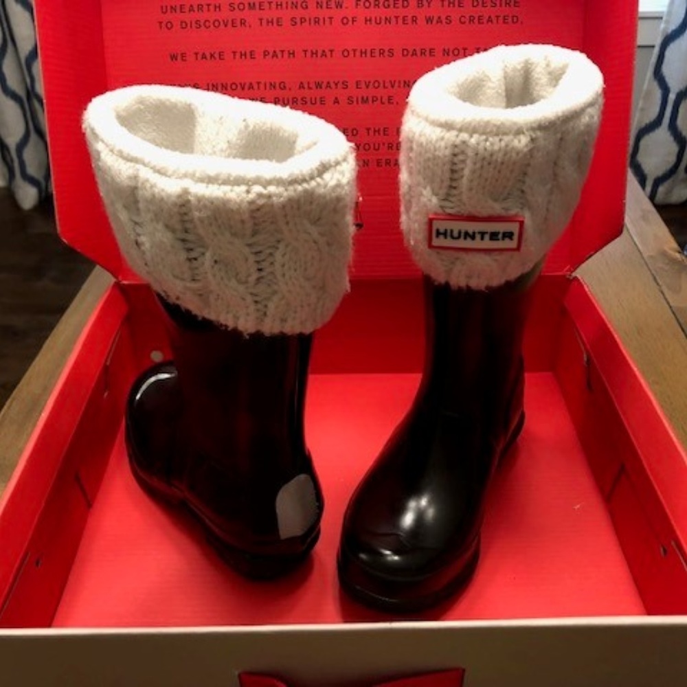 Girls Black Hunter Boots with Cream Cable stich So